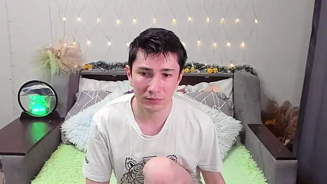 Yumi steve online show from September 26, 2:15 am