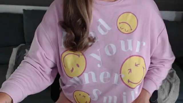 KimMitchelli online show from September 21, 8:49 am