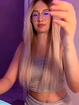 mollyxxx online show from October 24, 12:19 am