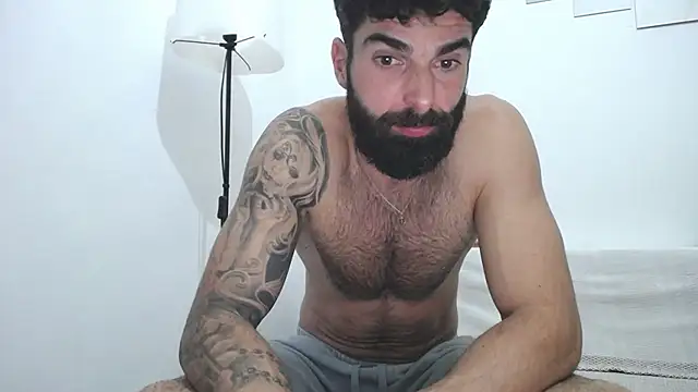 Verycutex online show from February 19, 7:38 pm