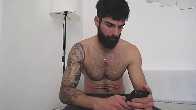 Verycutex online show from February 20, 9:11 am