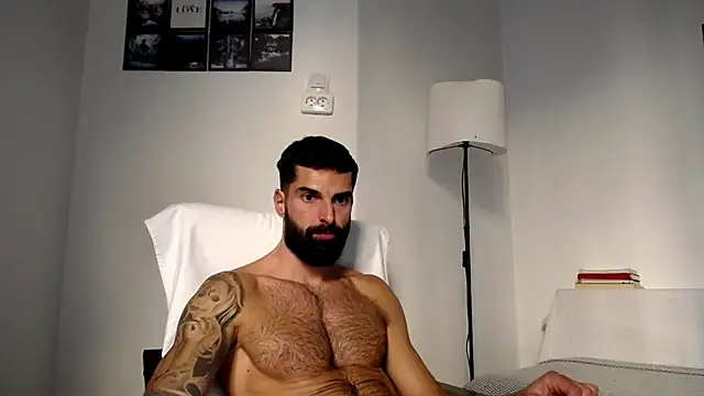 Verycutex online show from October 10, 12:15 pm