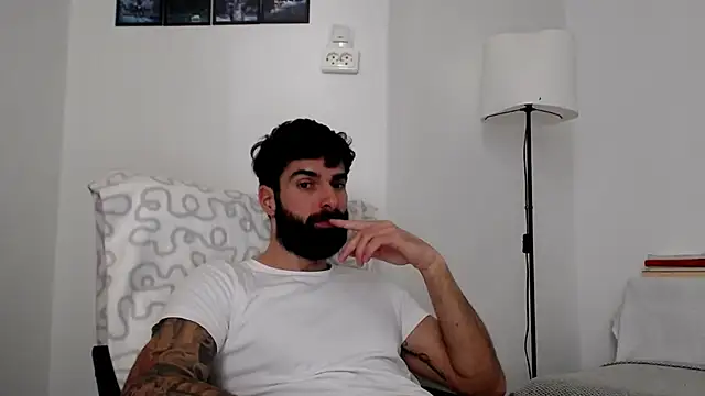 Verycutex online show from January 13, 9:03 am