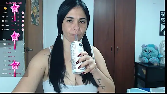 selena ferri online show from January 3, 3:16 am