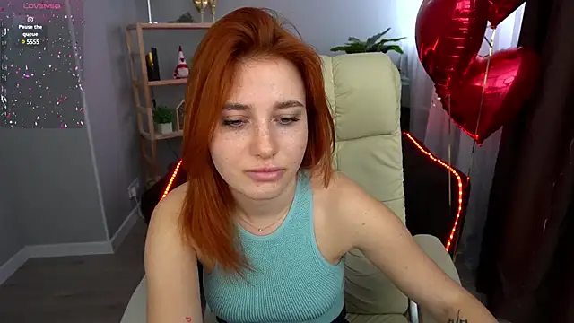 EmilyFoxxi online show from February 14, 12:25 pm