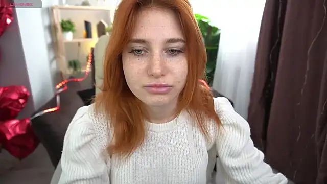 EmilyFoxxi online show from March 20, 6:19 am