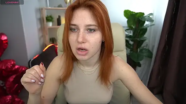 EmilyFoxxi online show from March 22, 6:00 am