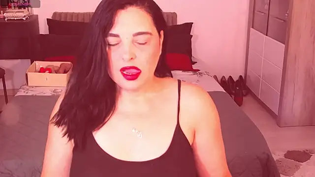Alenny11 online show from July 28, 3:02 am