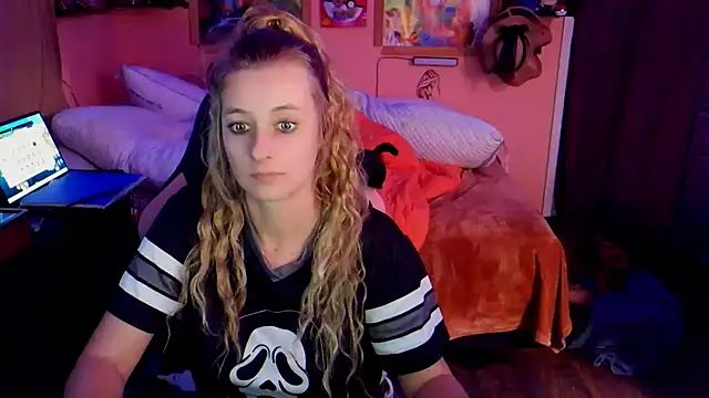 Snapshot of AsiaGoesPro chatting on March 3, 1:45 am AsiaGoesPro online show from March 3, 1:45 am