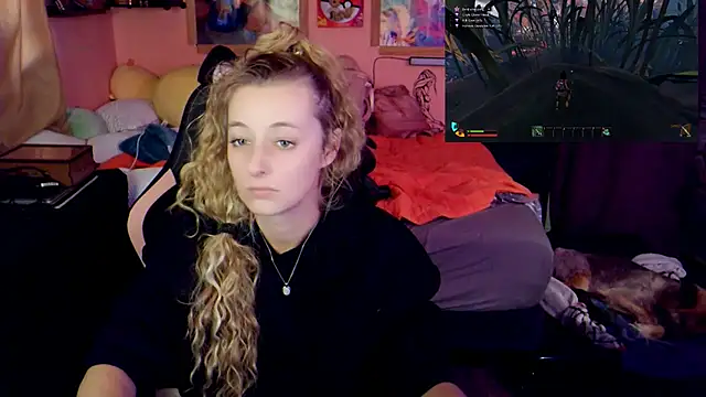 Snapshot of AsiaGoesPro chatting on March 18, 4:10 pm AsiaGoesPro online show from March 18, 4:10 pm