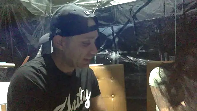 secretnightsociety online show from December 17, 9:48 am