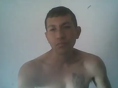 Snapshot of seroe_420 chatting on November 2, 8:33 pm seroe 420 online show from November 2, 8:33 pm