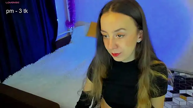 CurlySteph online show from January 10, 6:17 pm