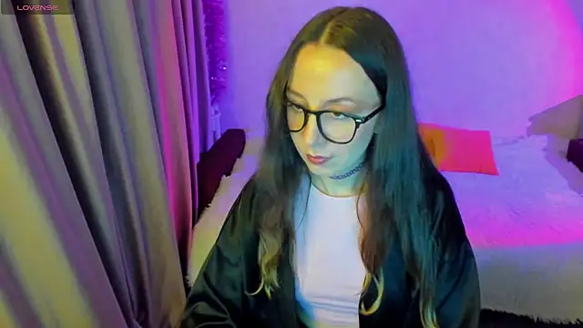 CurlySteph online show from September 24, 10:35 pm