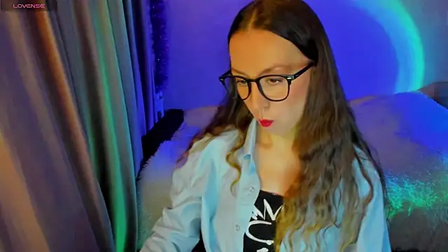 CurlySteph online show from October 19, 6:08 pm