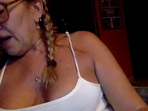 camelia3 online show from February 1, 11:48 pm