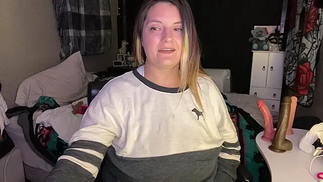 magicsparkles online show from December 20, 6:53 am