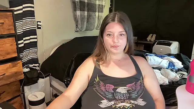 Snapshot of magicsparkles chatting on February 13, 7:10 pm magicsparkles online show from February 13, 7:10 pm