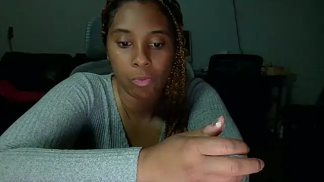 sassyslayz online show from December 21, 5:14 am