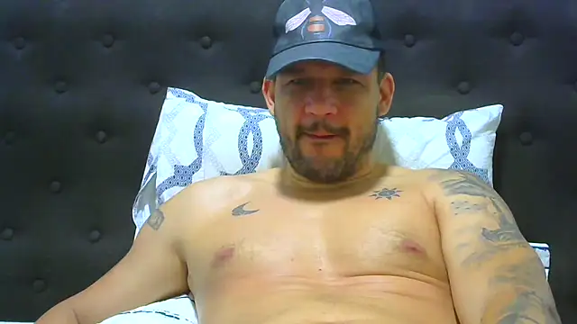 altenori112 online show from November 5, 12:43 am