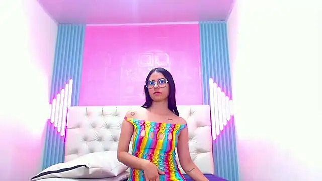 Dona and Carl online show from December 11, 7:31 am