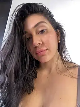 LaanaCooper online show from February 19, 3:49 pm