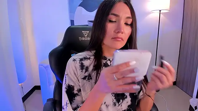 SaraParker  online show from January 16, 12:03 am