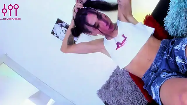 Sammybitchx online show from July 13, 11:57 am