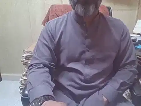 hairymaster95 online show from October 5, 5:39 am