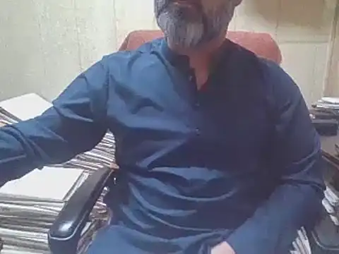 hairymaster95 online show from November 17, 4:07 am