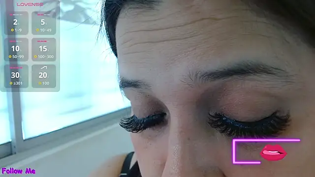 Kerly Doll online show from November 27, 4:53 pm