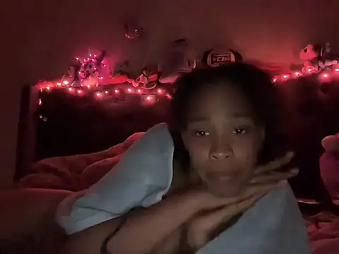 Cum2Charm online show from October 12, 2:32 am