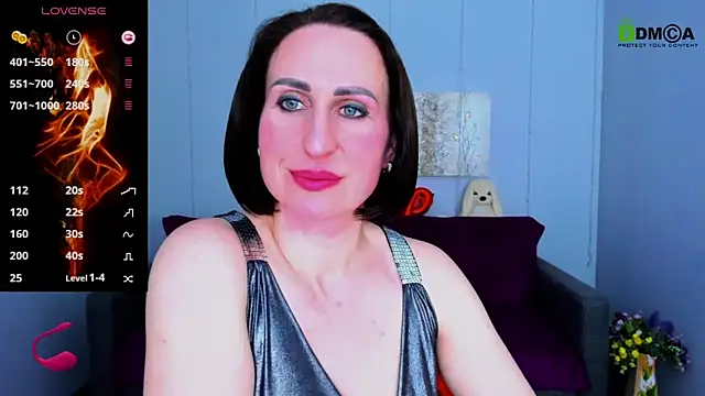Nia Smithh online show from March 1, 1:07 pm