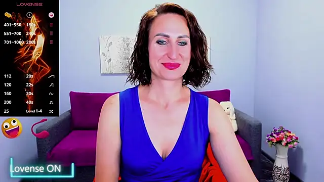 Nia Smithh online show from September 24, 12:19 pm