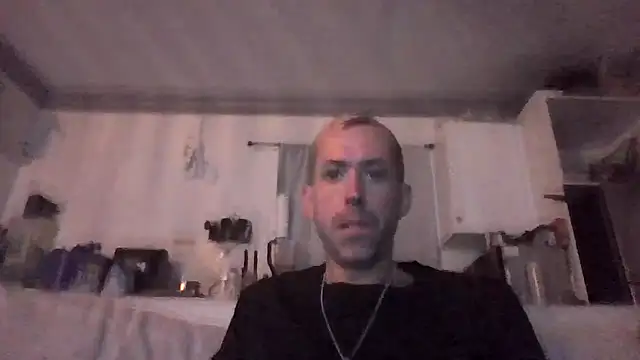 Snapshot of smokenstrokex chatting on June 1, 1:07 am smokenstrokex online show from June 1, 1:07 am