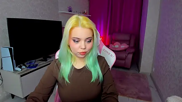 EnergyBunny 1 online show from November 22, 5:23 pm