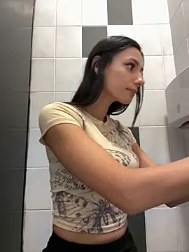  MiaQueen  online show from September 26, 9:52 pm