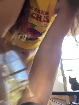 KittyWhispers online show from January 15, 4:32 pm