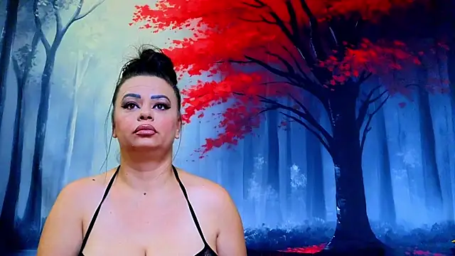 ElizabethEven online show from October 13, 9:37 pm