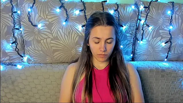 MaggieCake online show from May 29, 1:36 am