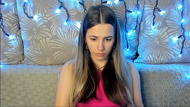 MaggieCake online show from June 1, 3:08 am