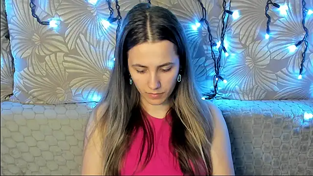 MaggieCake online show from June 25, 1:49 am