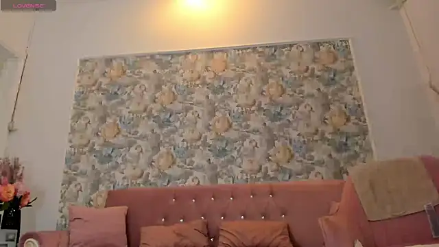 realhotfallingdevil online show from October 7, 12:02 pm