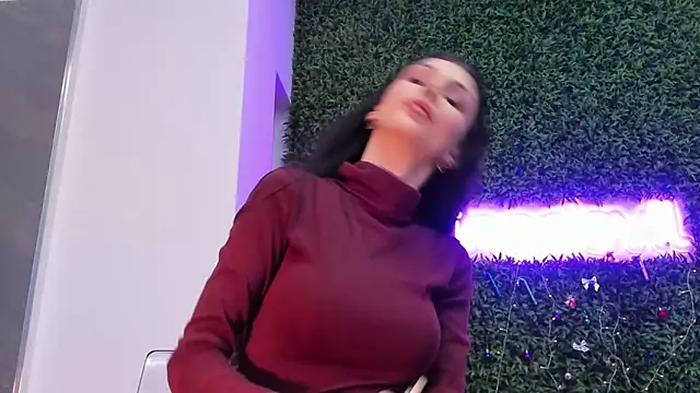 realhotfallingdevil online show from December 19, 5:47 am