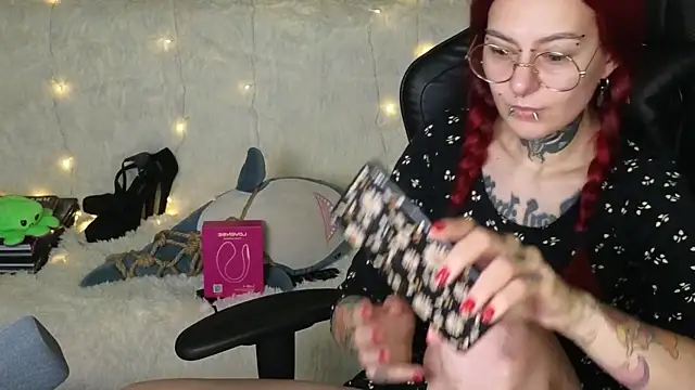 Ginger Stay online show from October 29, 2:14 am