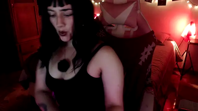 Snapshot of venus_666 chatting on April 10, 11:53 pm venus 666 online show from April 10, 11:53 pm