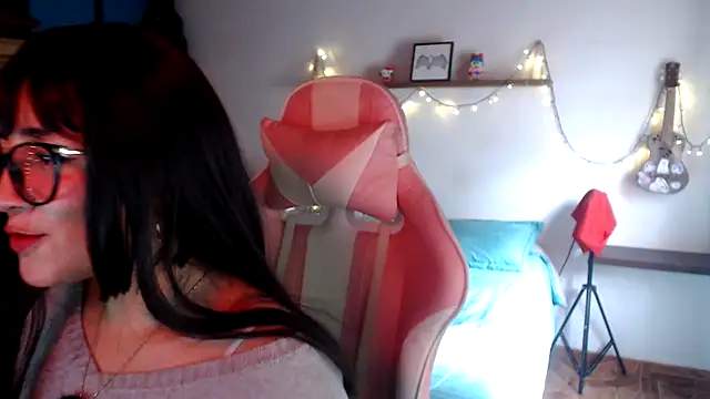Snapshot of venus_666 chatting on July 6, 9:50 pm venus 666 online show from July 6, 9:50 pm