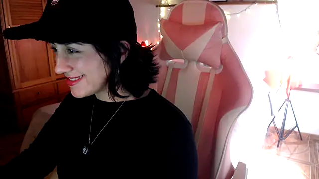 Snapshot of venus_666 chatting on July 25, 7:00 pm venus 666 online show from July 25, 7:00 pm