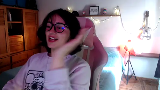 Snapshot of venus_666 chatting on August 3, 8:56 pm venus 666 online show from August 3, 8:56 pm