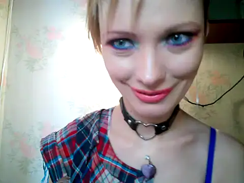 Snapshot of WildMissNiks chatting on January 26, 10:23 am WildMissNiks online show from January 26, 10:23 am